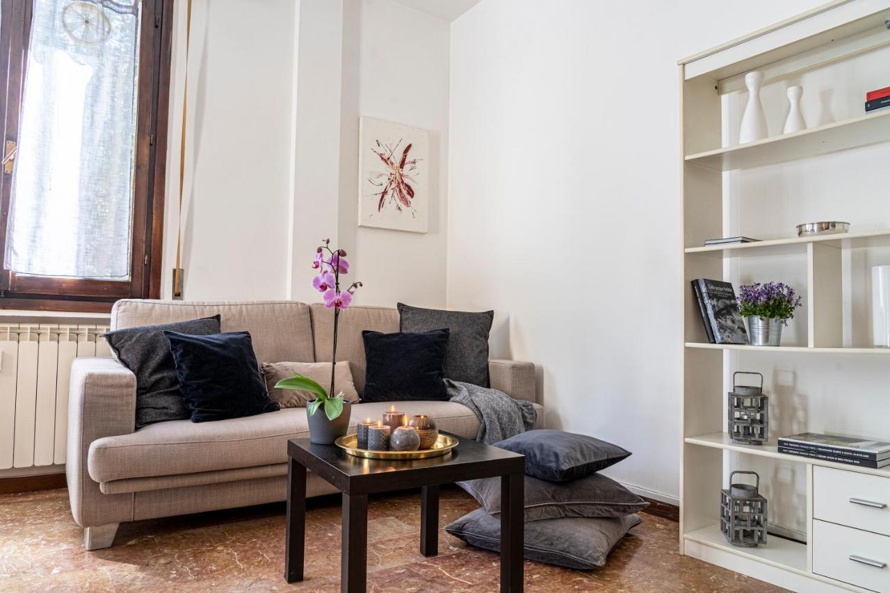 Cozy Roman Apartment With Parking Florence Luaran gambar